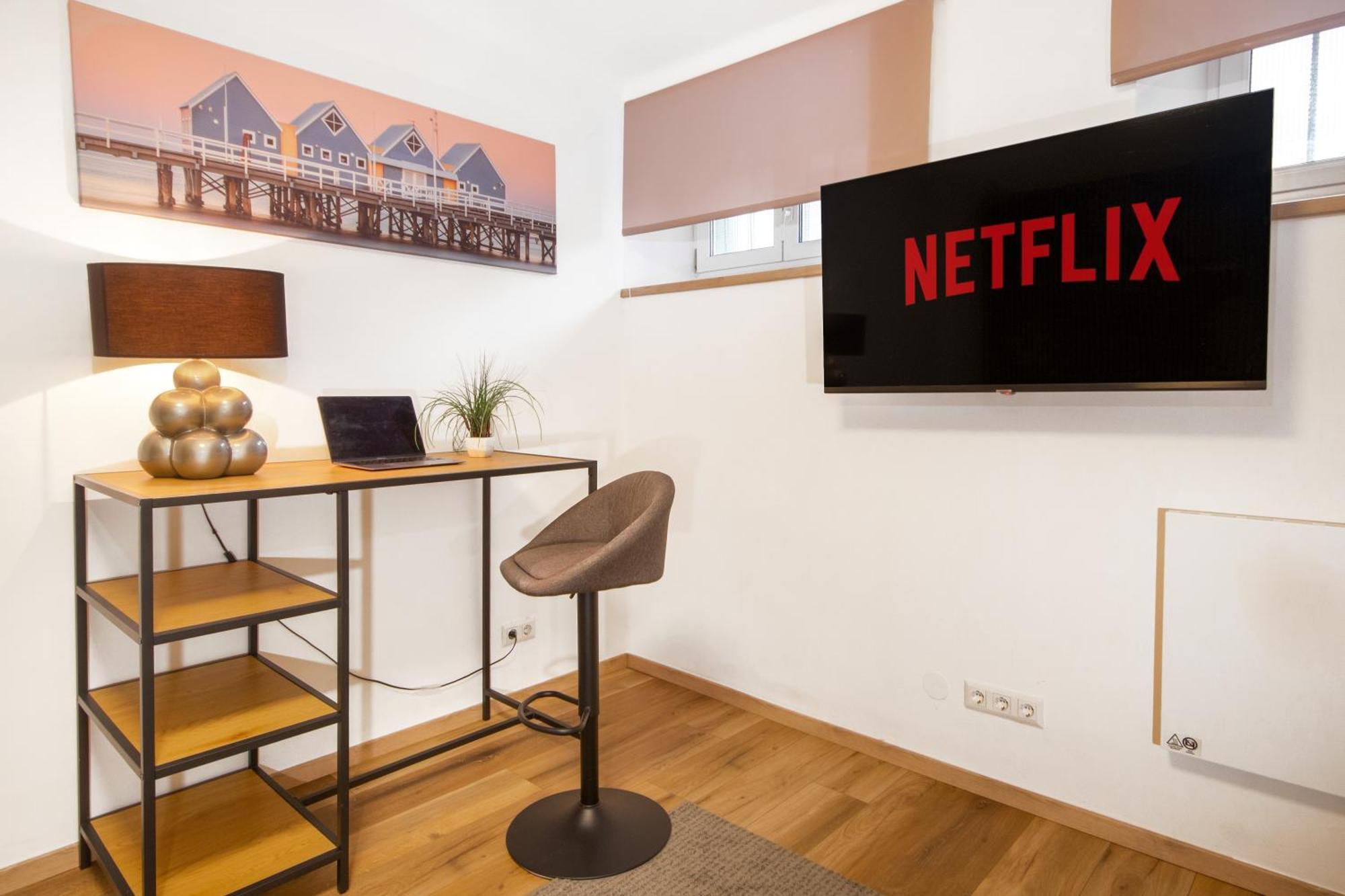 Lendkanal - City - Netflix - Waschmaschine - Kaffeevollautomat - 8 Pax - 4 Schlafzimmer Klagenfurt am Woerthersee Exterior foto