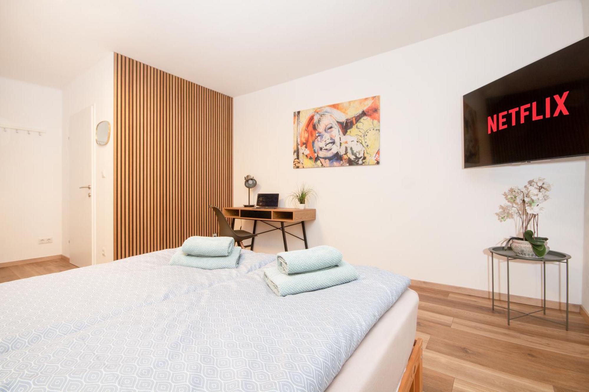 Lendkanal - City - Netflix - Waschmaschine - Kaffeevollautomat - 8 Pax - 4 Schlafzimmer Klagenfurt am Woerthersee Exterior foto