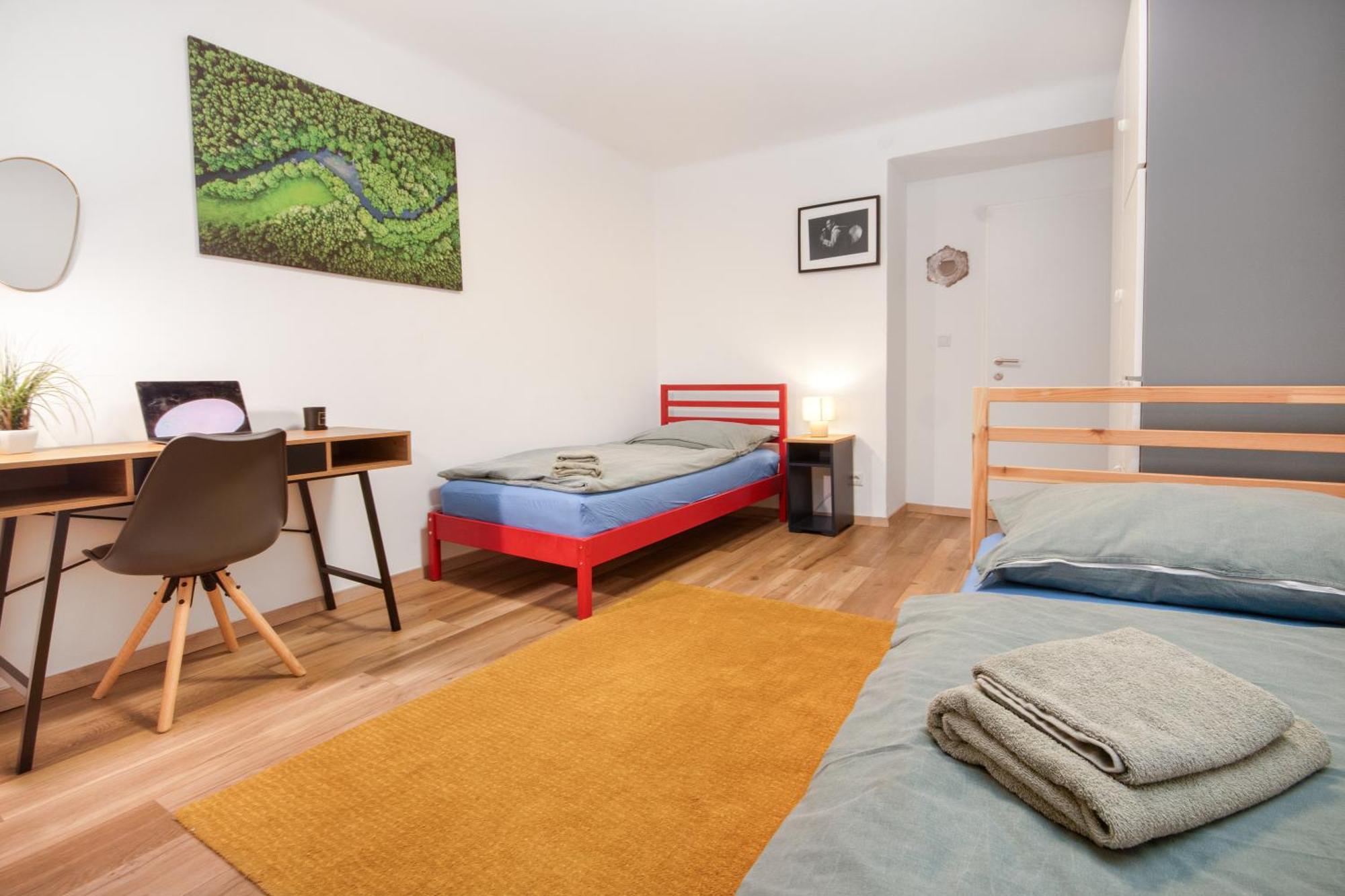 Lendkanal - City - Netflix - Waschmaschine - Kaffeevollautomat - 8 Pax - 4 Schlafzimmer Klagenfurt am Woerthersee Exterior foto