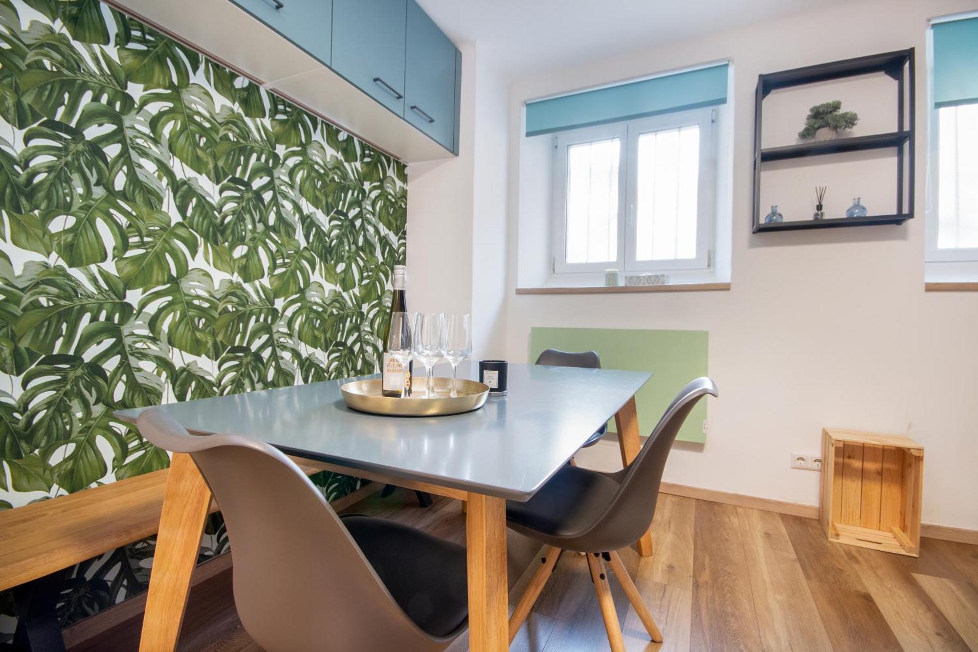 Lendkanal - City - Netflix - Waschmaschine - Kaffeevollautomat - 8 Pax - 4 Schlafzimmer Klagenfurt am Woerthersee Exterior foto