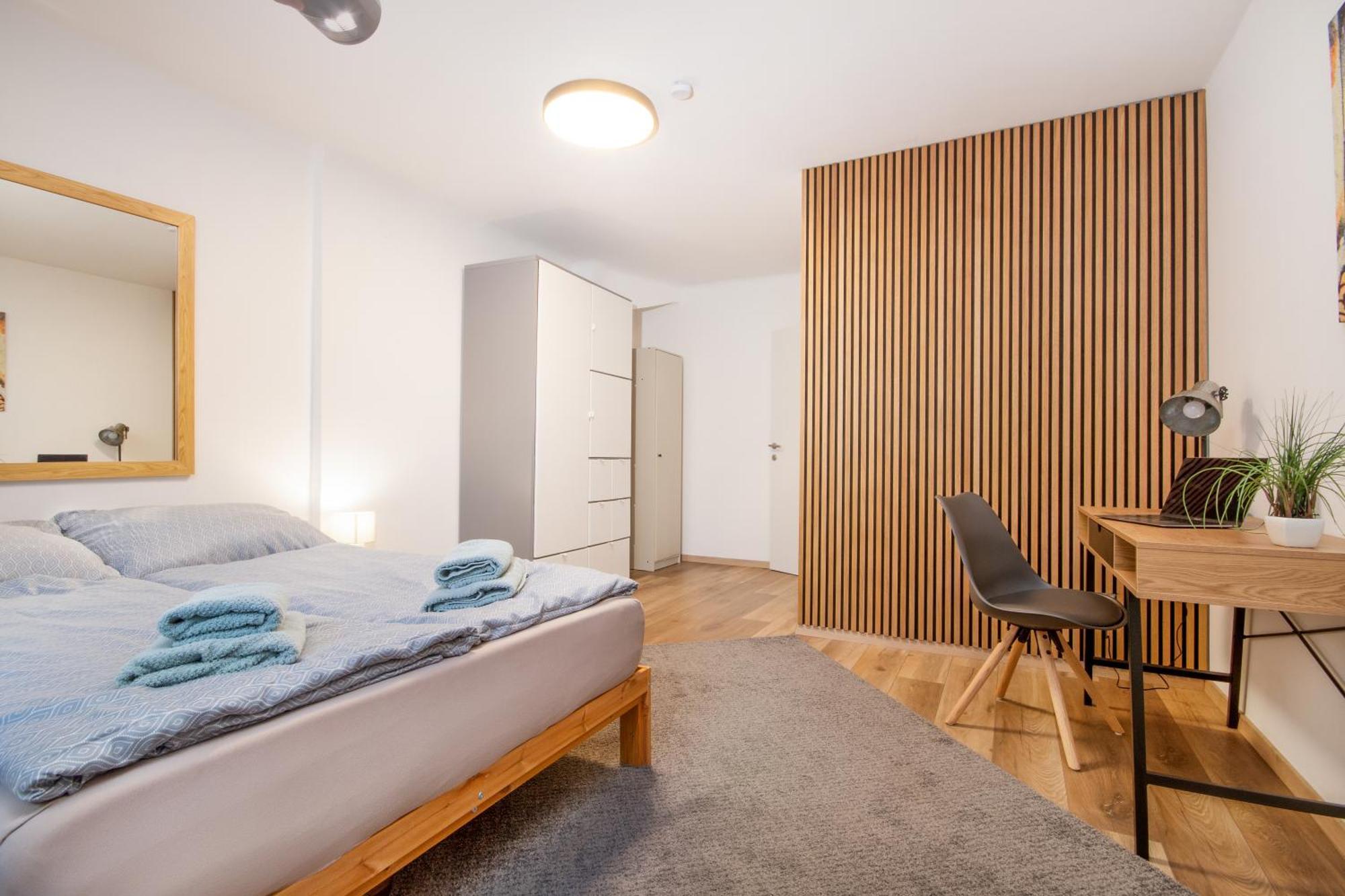 Lendkanal - City - Netflix - Waschmaschine - Kaffeevollautomat - 8 Pax - 4 Schlafzimmer Klagenfurt am Woerthersee Exterior foto